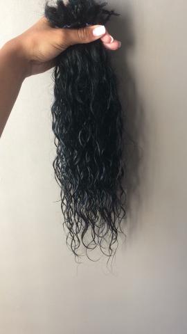 Vende se cabelo humano cacheado