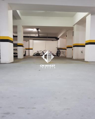 Apto com piscina + 2 vagas + vista mar + mobiliado + excelente localização - Foto 5
