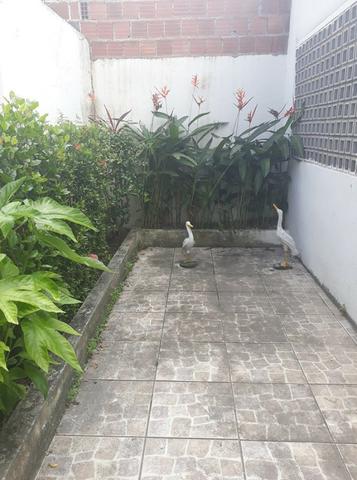 Belíssima Casa Duplex Reformada 3 Qtos/ 3 Vagas/ a 5 Minutos De Boa Viagem No Ipsep - Foto 19