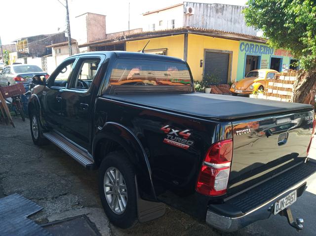 TOYOTA HILUX CD 4×4 AUTOMATICA SRV 2014 Completa - Foto 4
