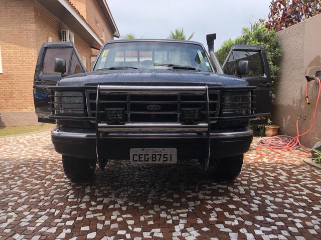 F1000 impecável diesel 4x2 - Foto 18