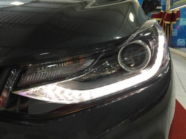 Chevrolet Tracker PREMIER - Foto 12