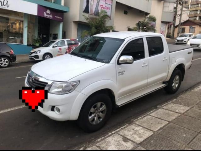Vendo hilux 59.900
