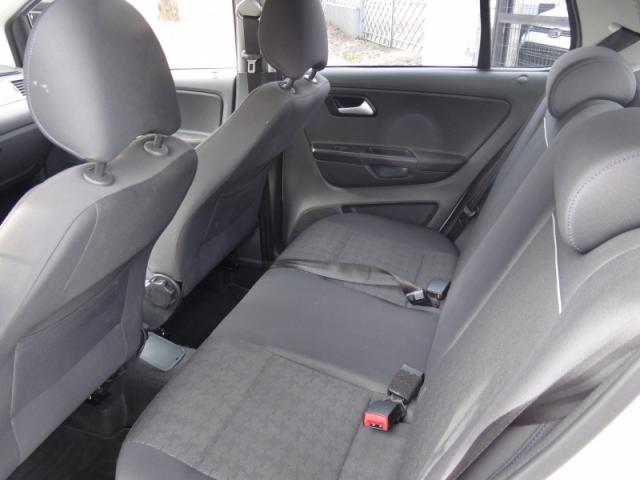 VOLKSWAGEN FOX 1.6 MSI COMFORTLINE 8V FLEX 4P AUTOMATIZADO. - Foto 6