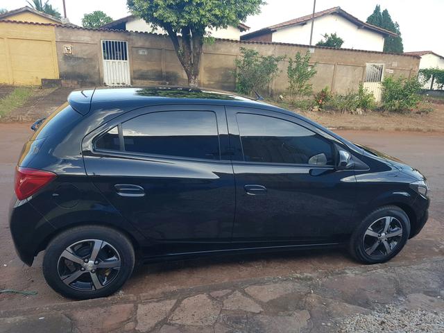 Chevrolet Onix - Foto 4
