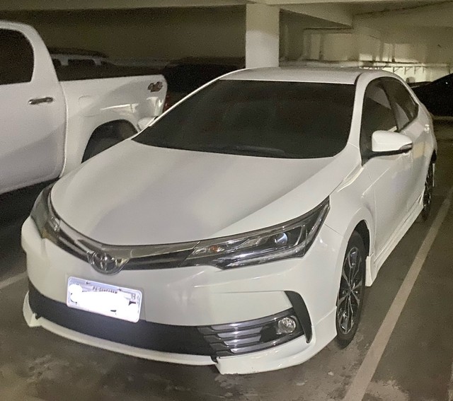 VENDO COROLLA XRS 2.0 17/18