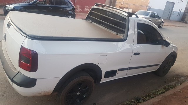 VENDE SE SAVEIRO COMPLETA CABINE SIMPLES