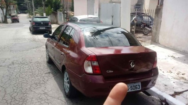 RENAULT CLIO 2006/2007 LEIA O ANÚNCIO