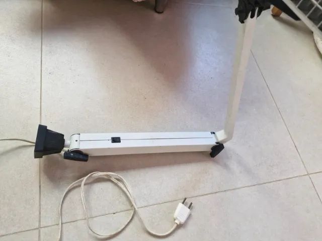 lampada pra trabalho com lux branco 6000 lux - Foto 3