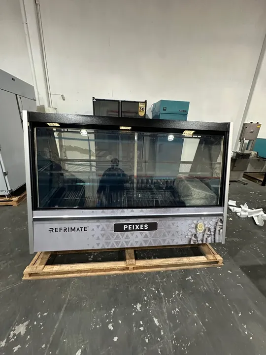 Balcão açougue 2M para peixe Atlantis Refrimate