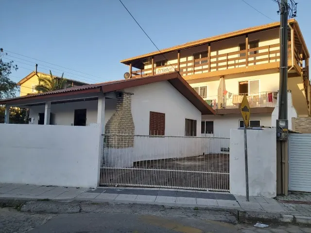 Cobertura, 1 Suíte, ar, 350m mar, Ingleses, Fpolis, SC. COD 246