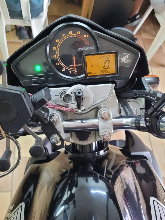 CB 300 2010 Só pegar e andar - Foto 3