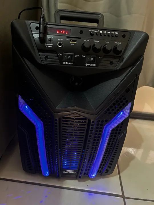 Caixa de Som Bluetooth com Luzes LED - Foto 3