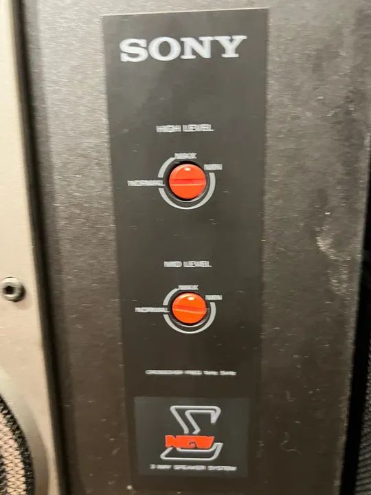 Caixas de som Sony super conservadas - Foto 2