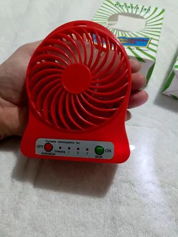 R$19.99 mini ventilador USB recarregável novo  vento + luz como se fosse abajur  - Foto 6