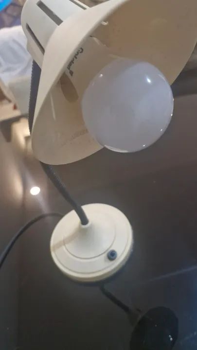 Luminária de Mesa Clássica - Foto 2