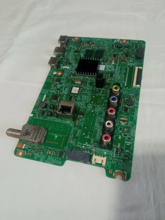 Placa principal TV Samsung UN40J5200AG - Foto 4