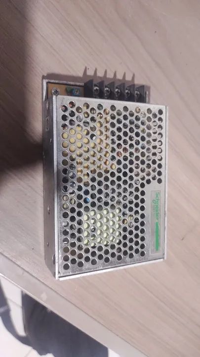 Fonte 24 volts DC funcionando normalmente  - Foto 3