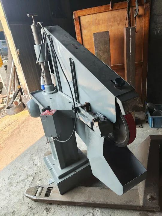 Lixadeira de cinta industrial - Foto 2