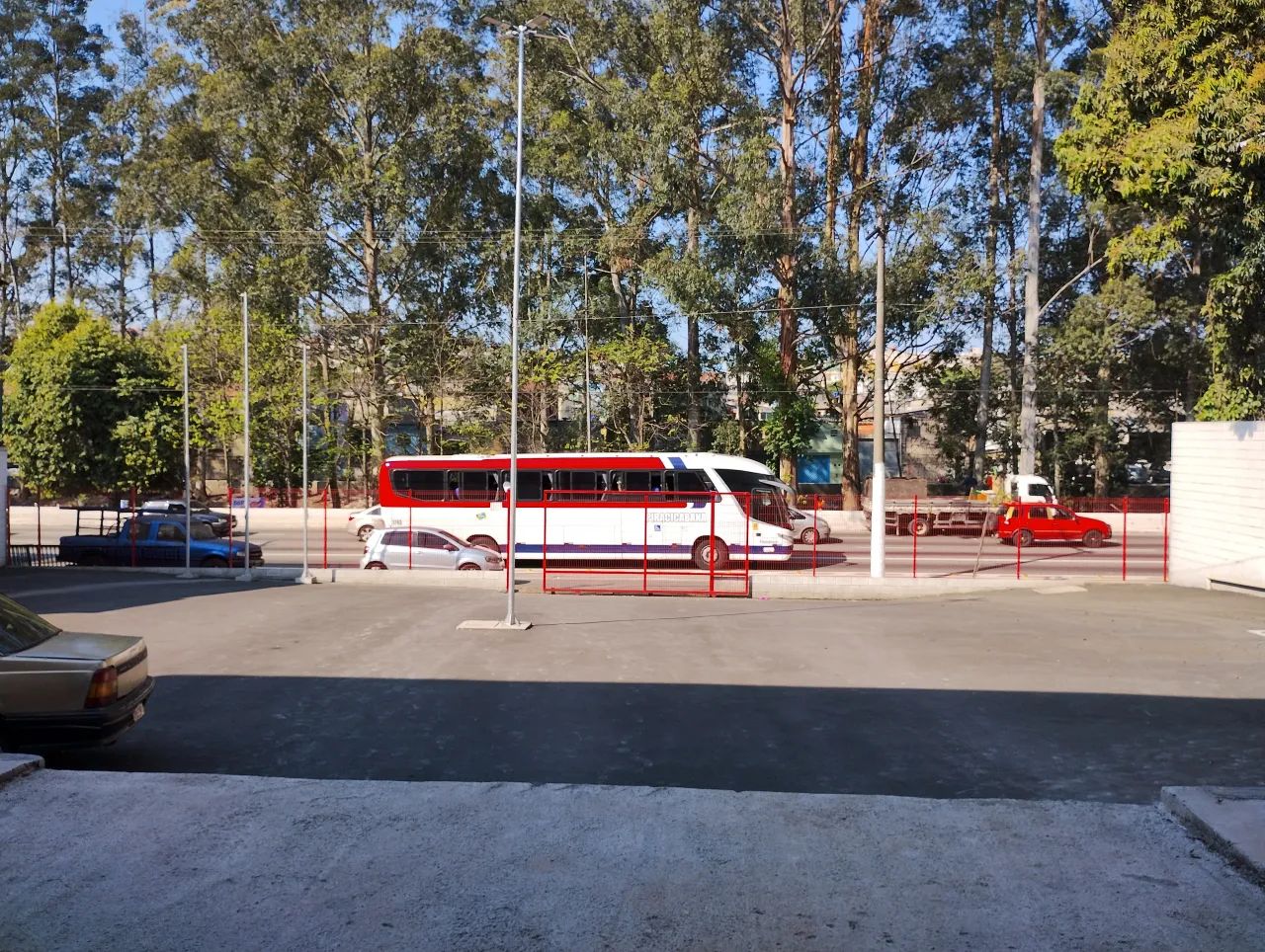 Imóvel para aluguel com 800 metros quadrados em Vila Jacuí - São Paulo - SP