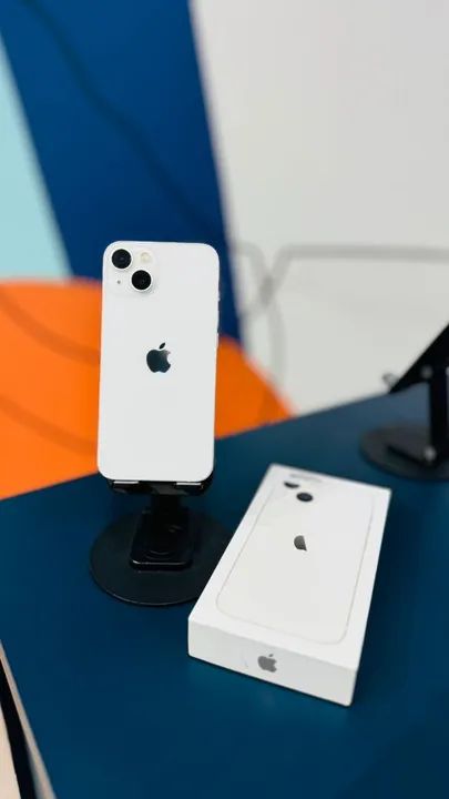 iPhone 13 128 GB Branco Saúde de bateria 88% Semi Novo | Loja