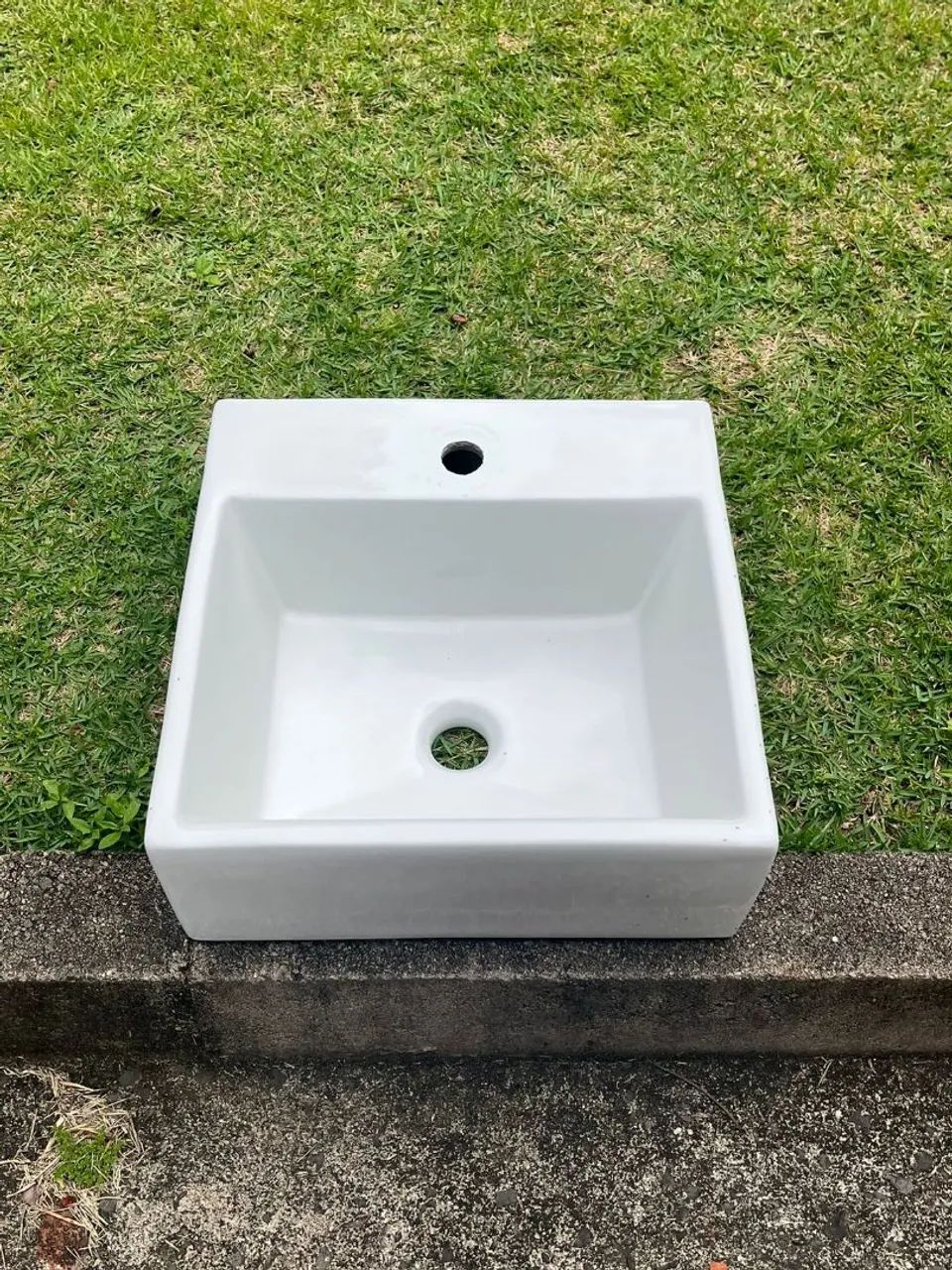 Cuba pia cerâmica quadrada 