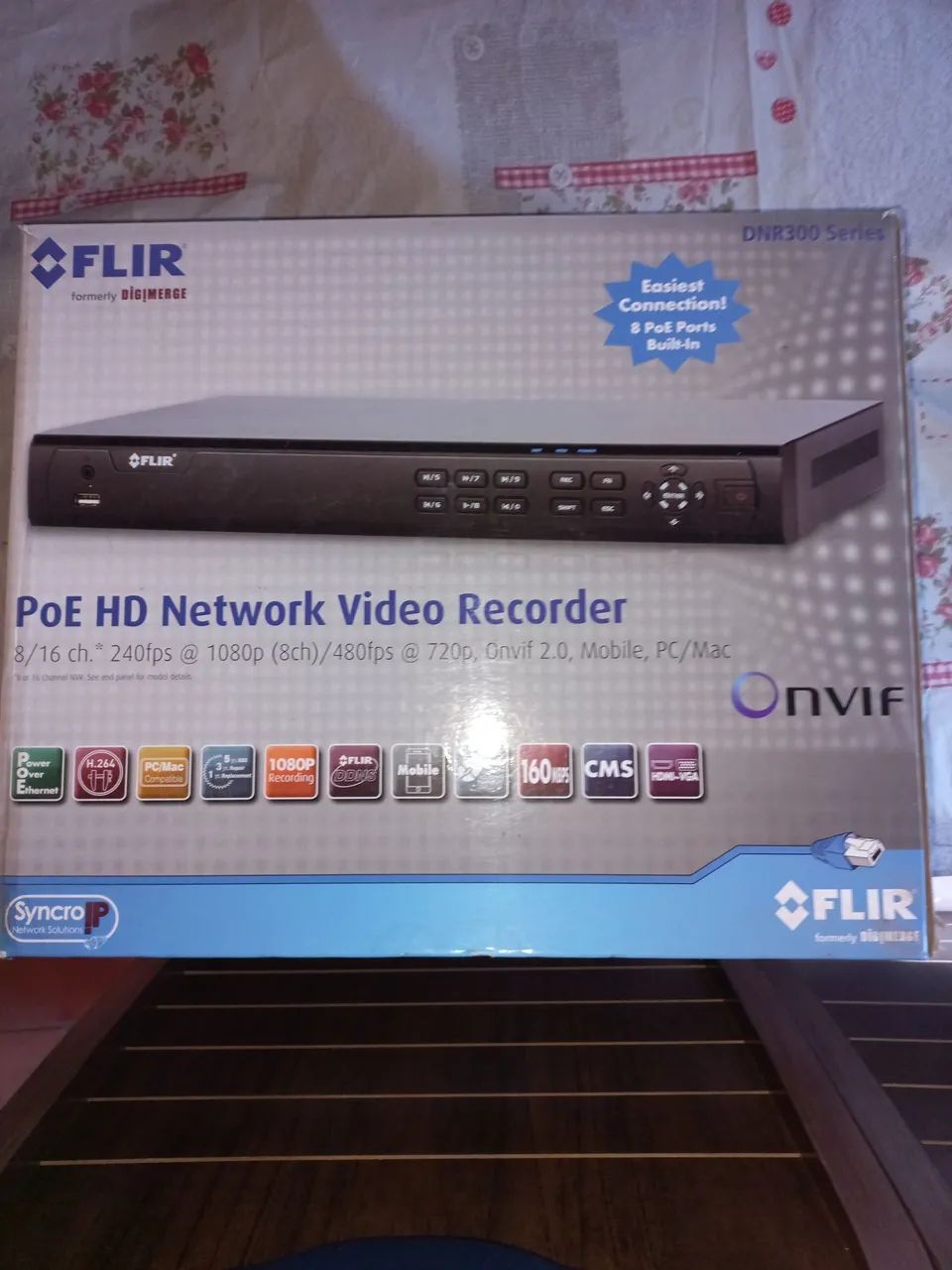 Gravador de Vídeo em Rede POE HD 8 Canais FLIR