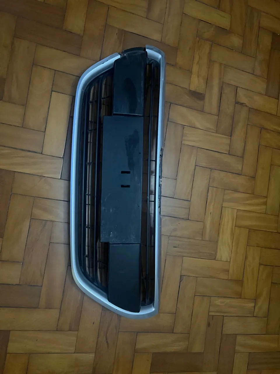 Grade pára-choque Peugeot 208 - 2018