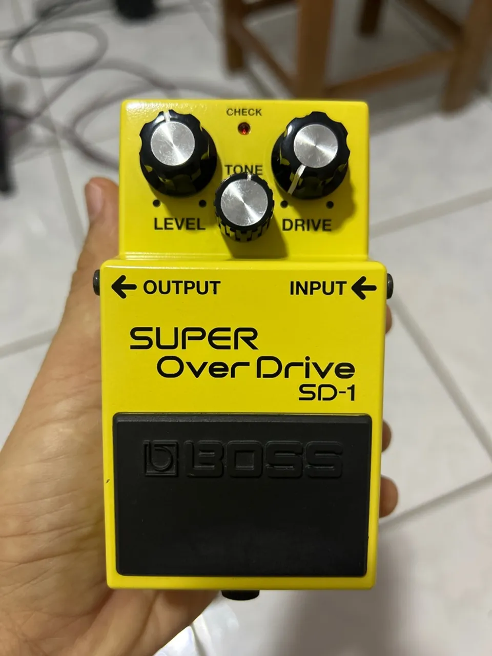 Pedal de Guitarra Super Overdrive Boss SD-1-B50A Edição