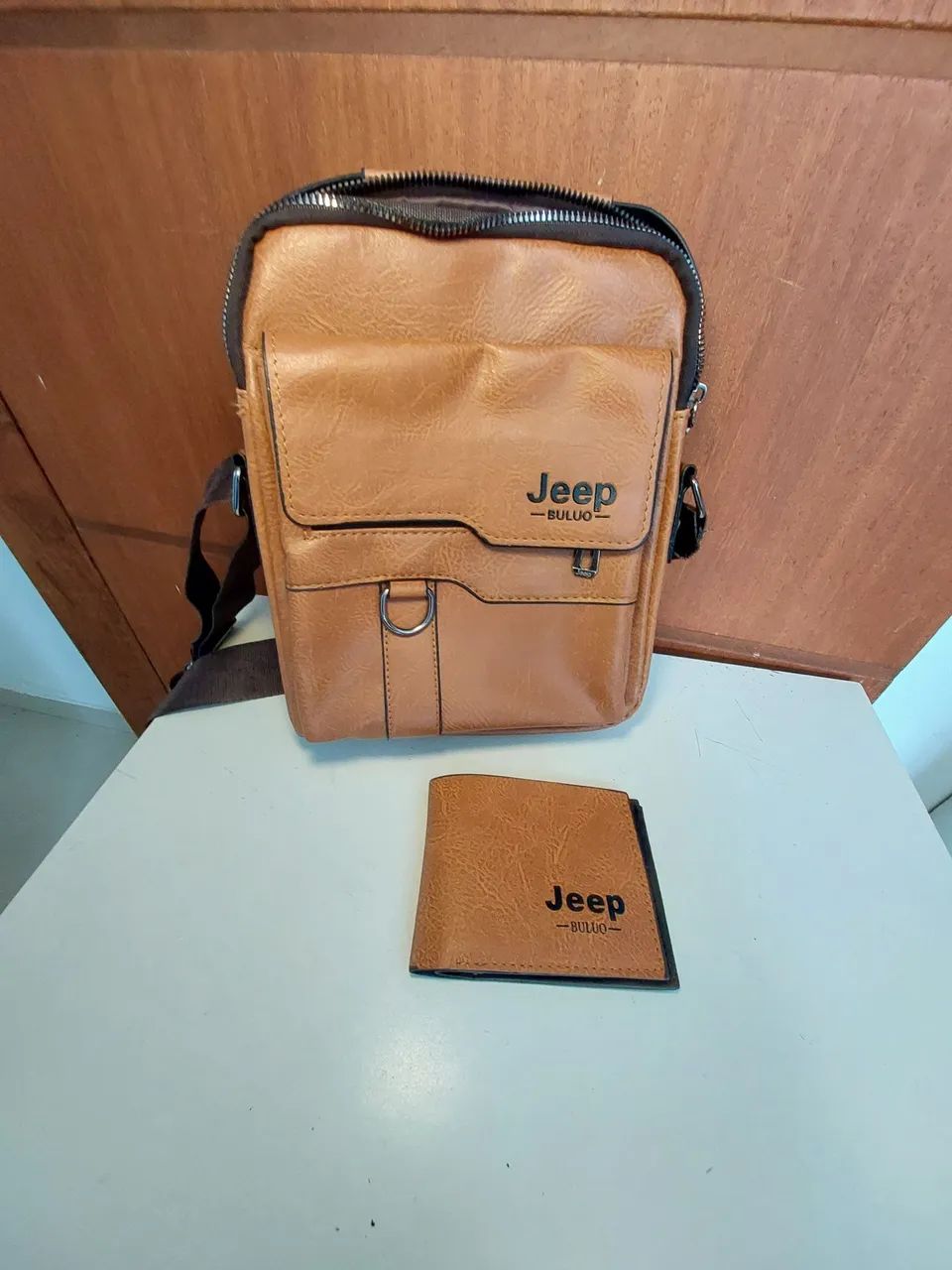 BOLSA DE OMBRO E CARTEIRA - JEEP 