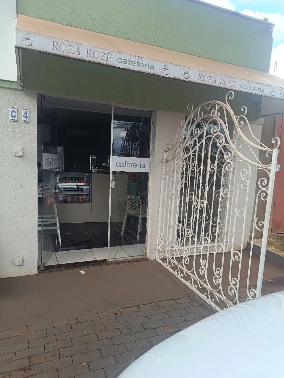 Aluga-se Sala Comercial