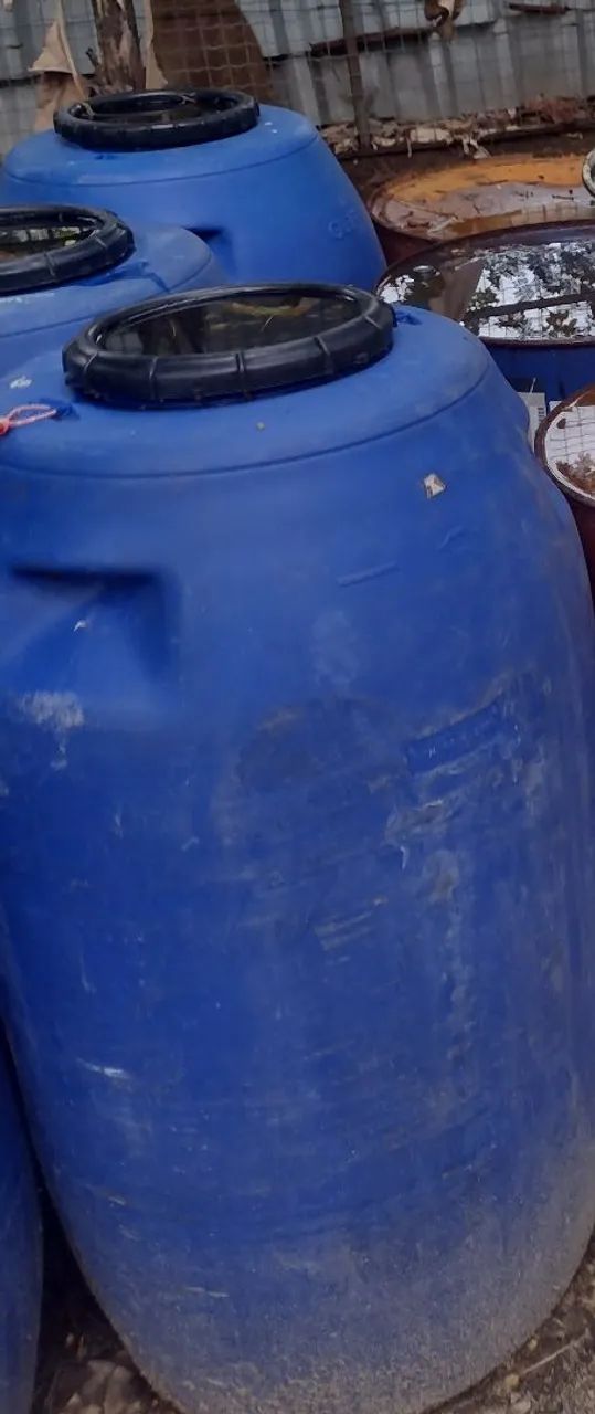 Tambor plástico azul 240L - Foto 3