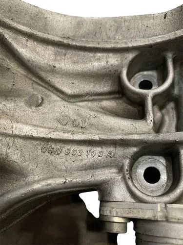 Suporte Filtro Óleo C/trocador (06n903143a) Audi Q5 18/24 - Foto 3