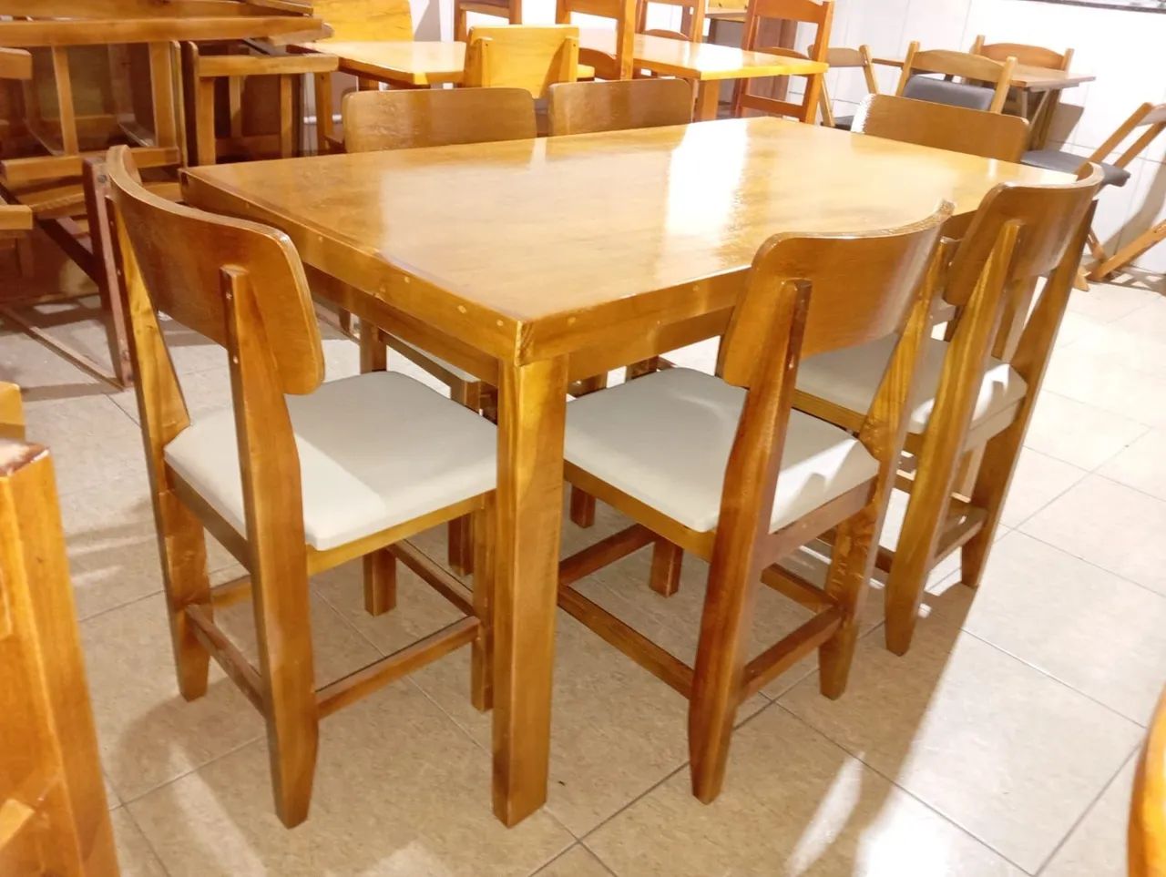 Mesa Cadeiras Bancos Madeira  - Foto 4