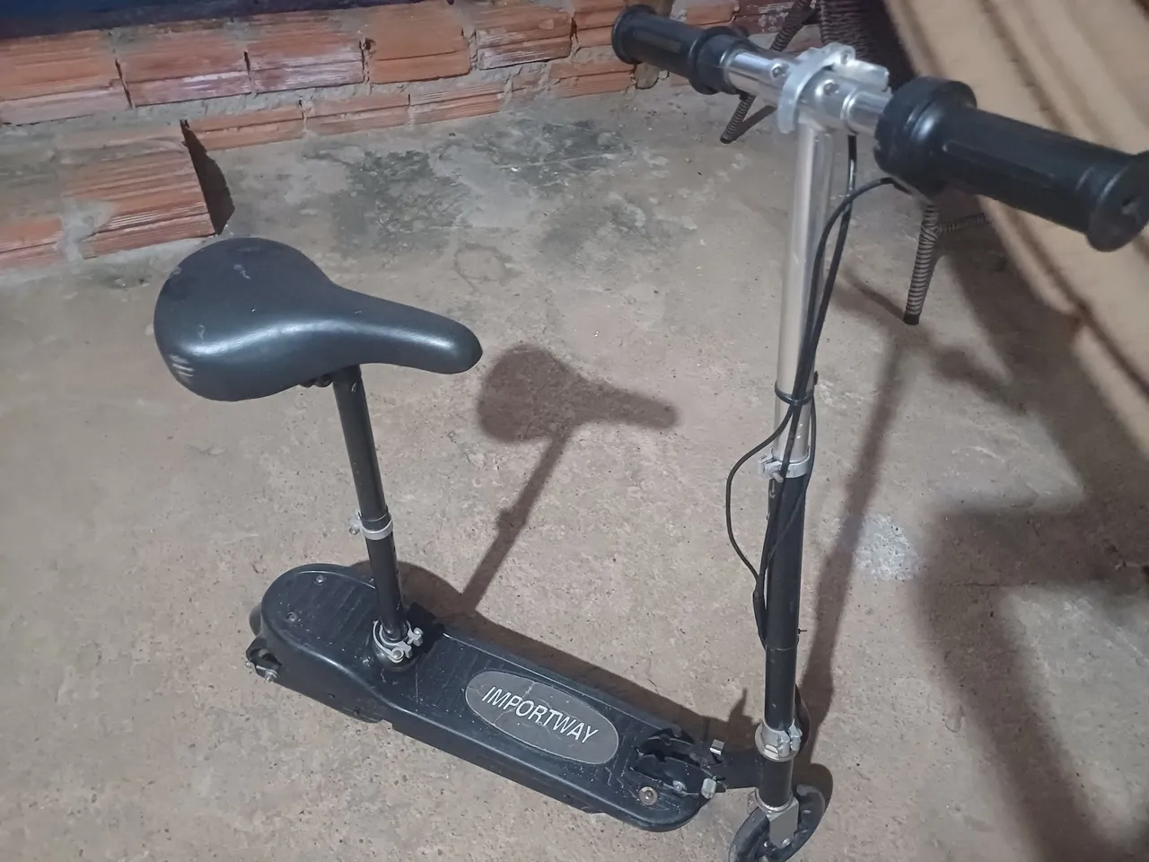 Patinete Elétrico com Assento-Importway