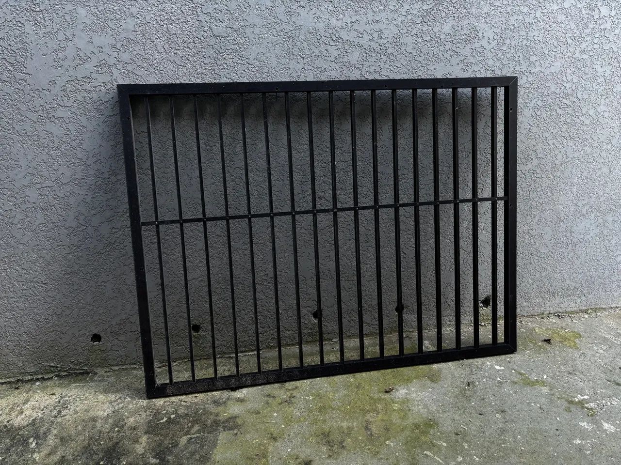 Vendo 3 Grades de proteção interna para janela - Foto 2