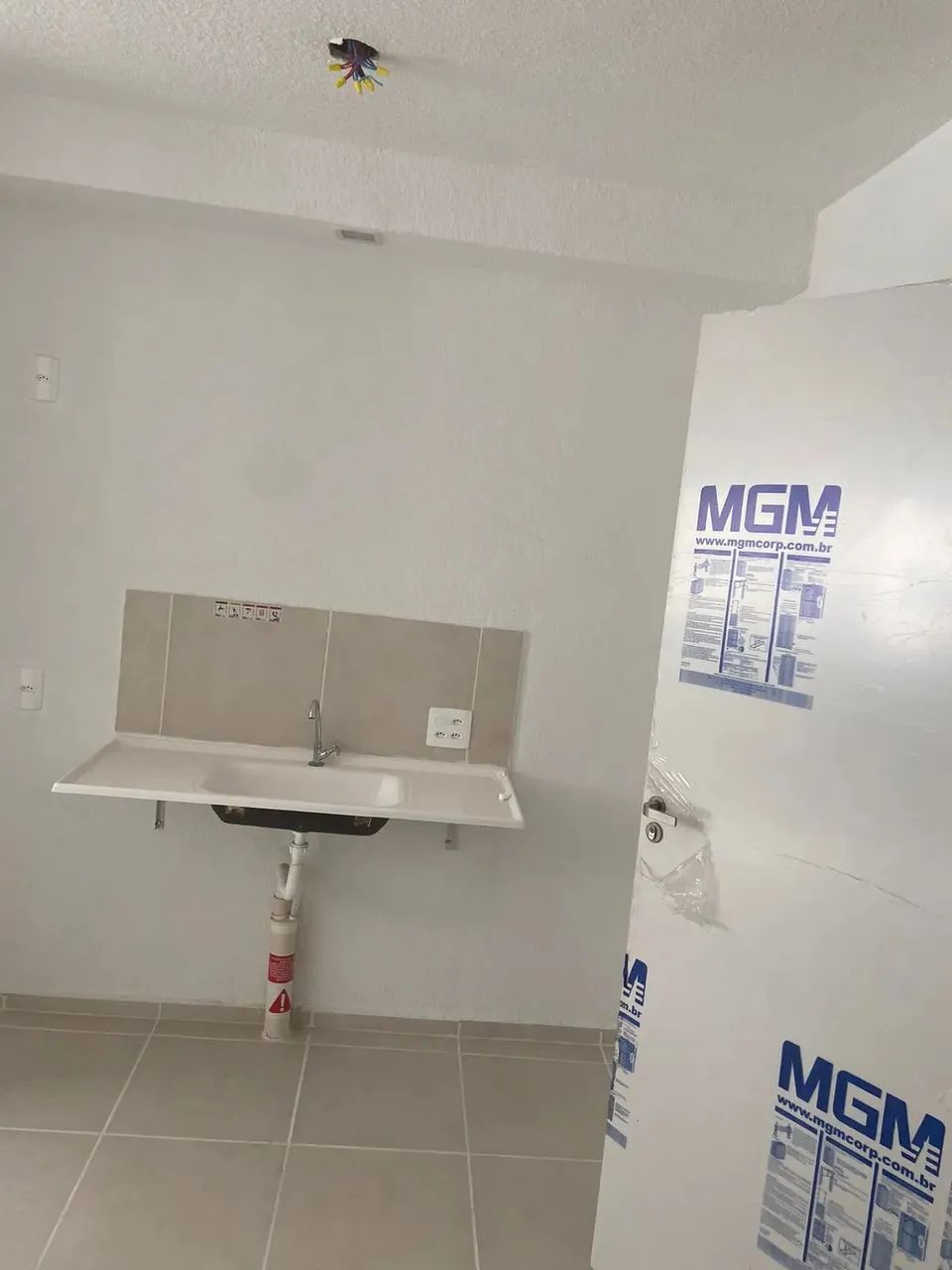 APARTAMENTO DE REPASSE NO PARQUE BUGANVILLE ITAPERI - Foto 3