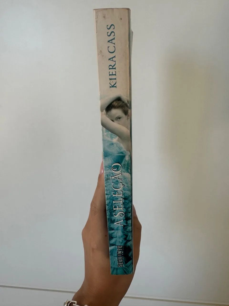 Livro A Seleção - Kiera Cass - Foto 2