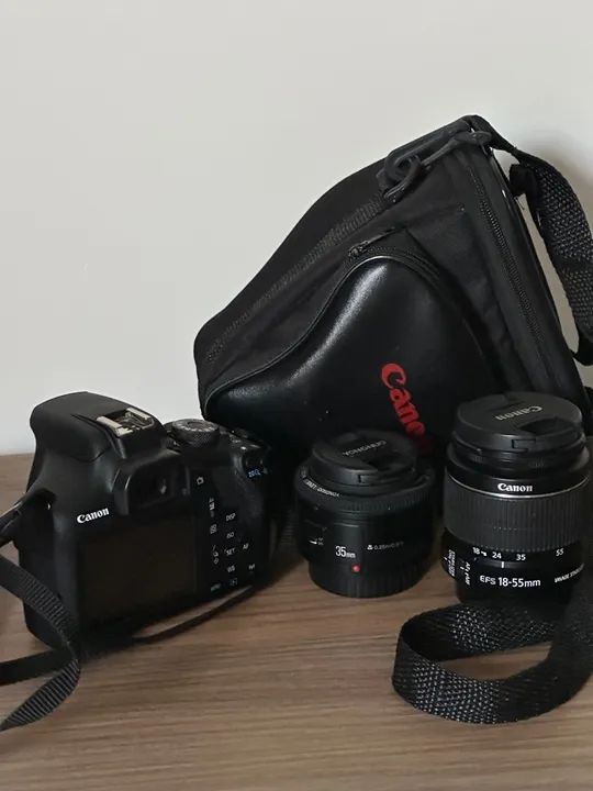 Câmera Canon EOS Rebel T7 + Lente original + Lente Yongnuo 35mm com acessórios originais. - Foto 2