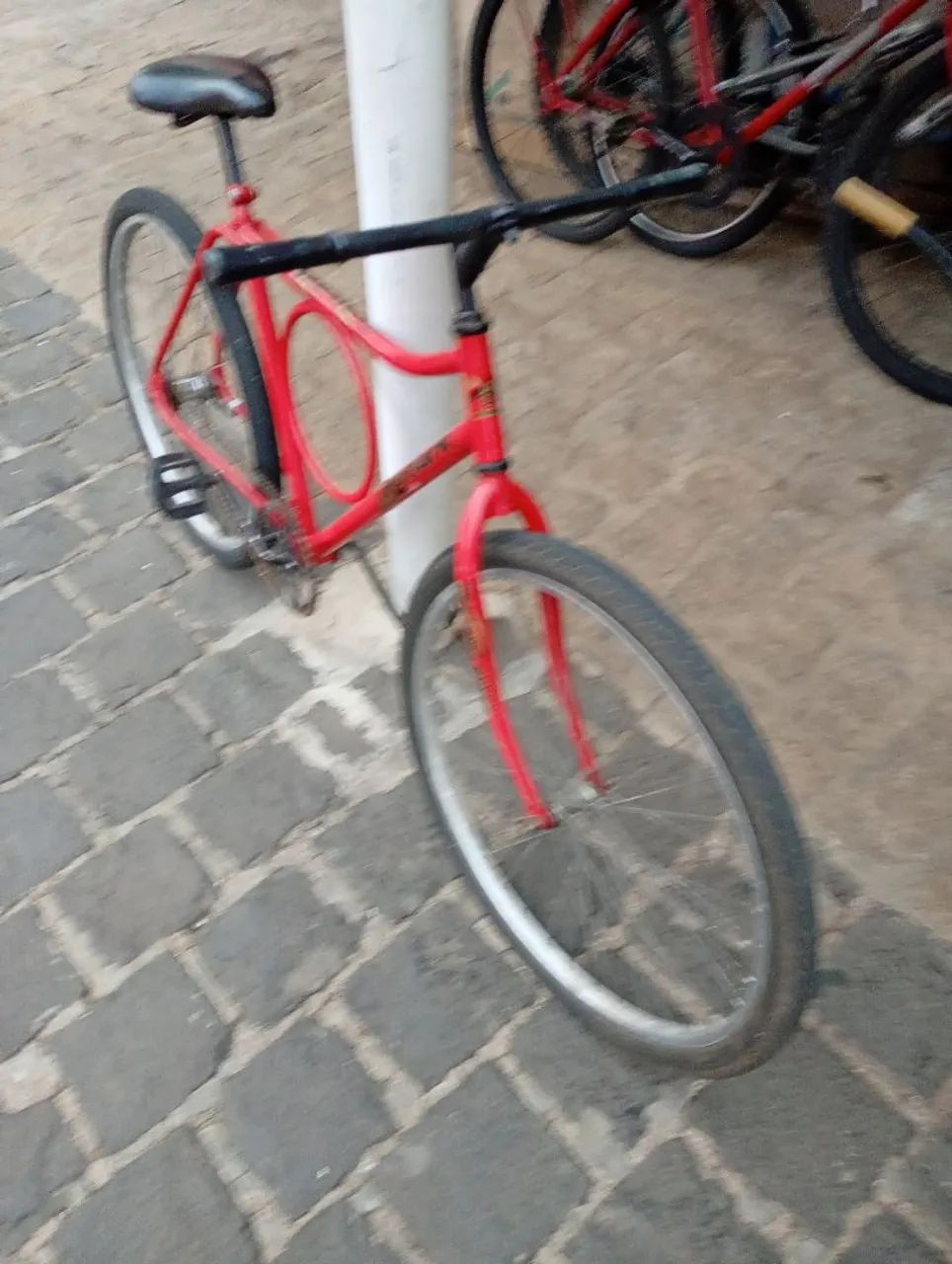 Bicicleta Vermelha Aro 26 - Foto 2