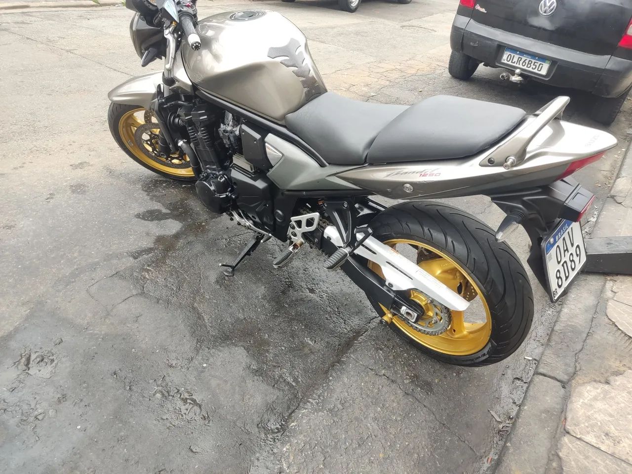 Bandit 1250n 2012 - Foto 4