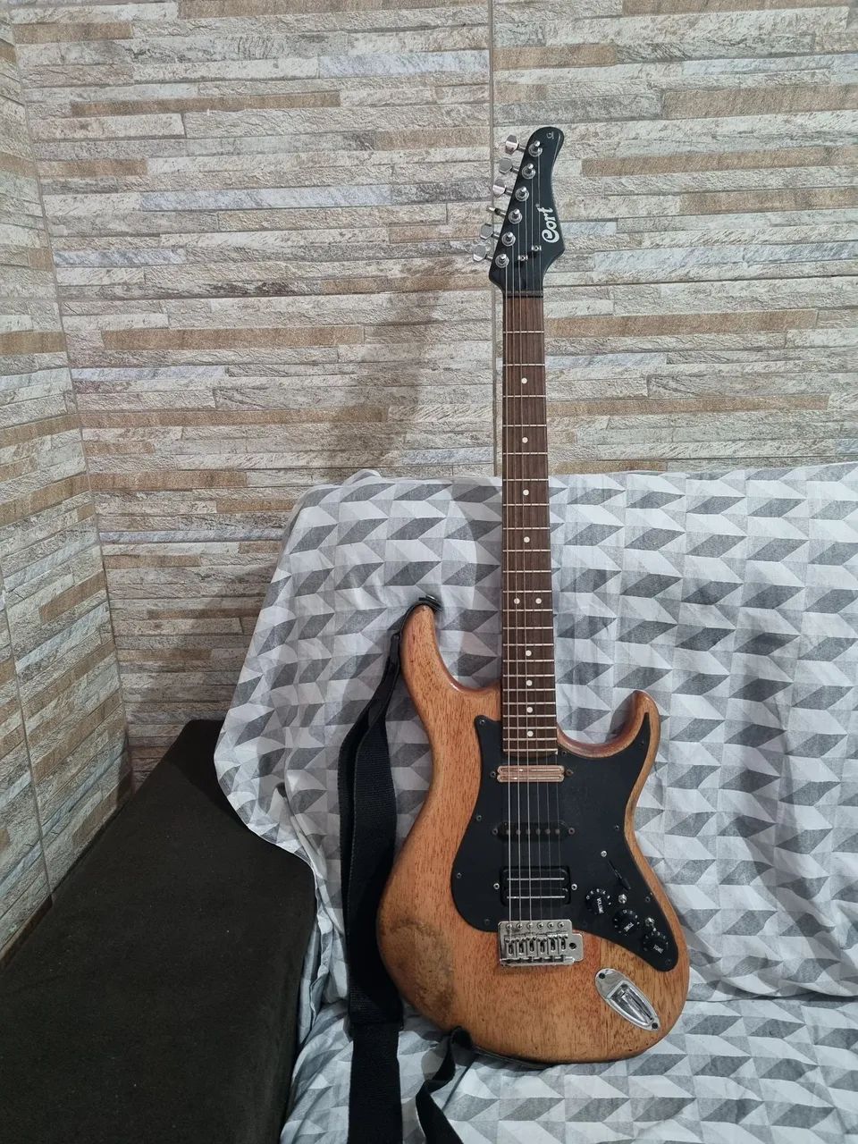 Guitarra Cort - Foto 4