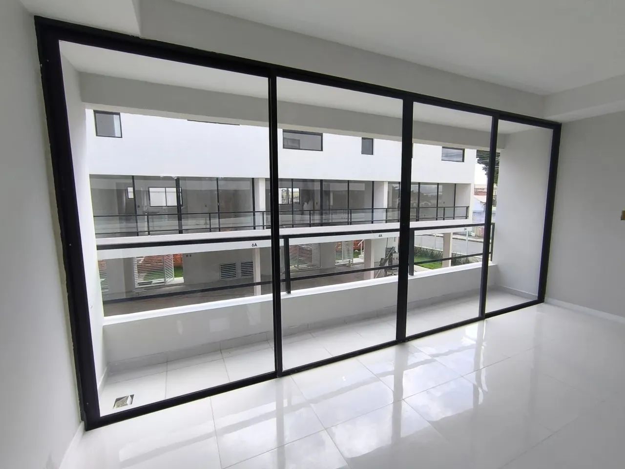 LINDO APTO. RESID. VILA VARANDA TRIPLEX. 2 SUÍTES 98 M2 COQUEIRO  - Foto 3