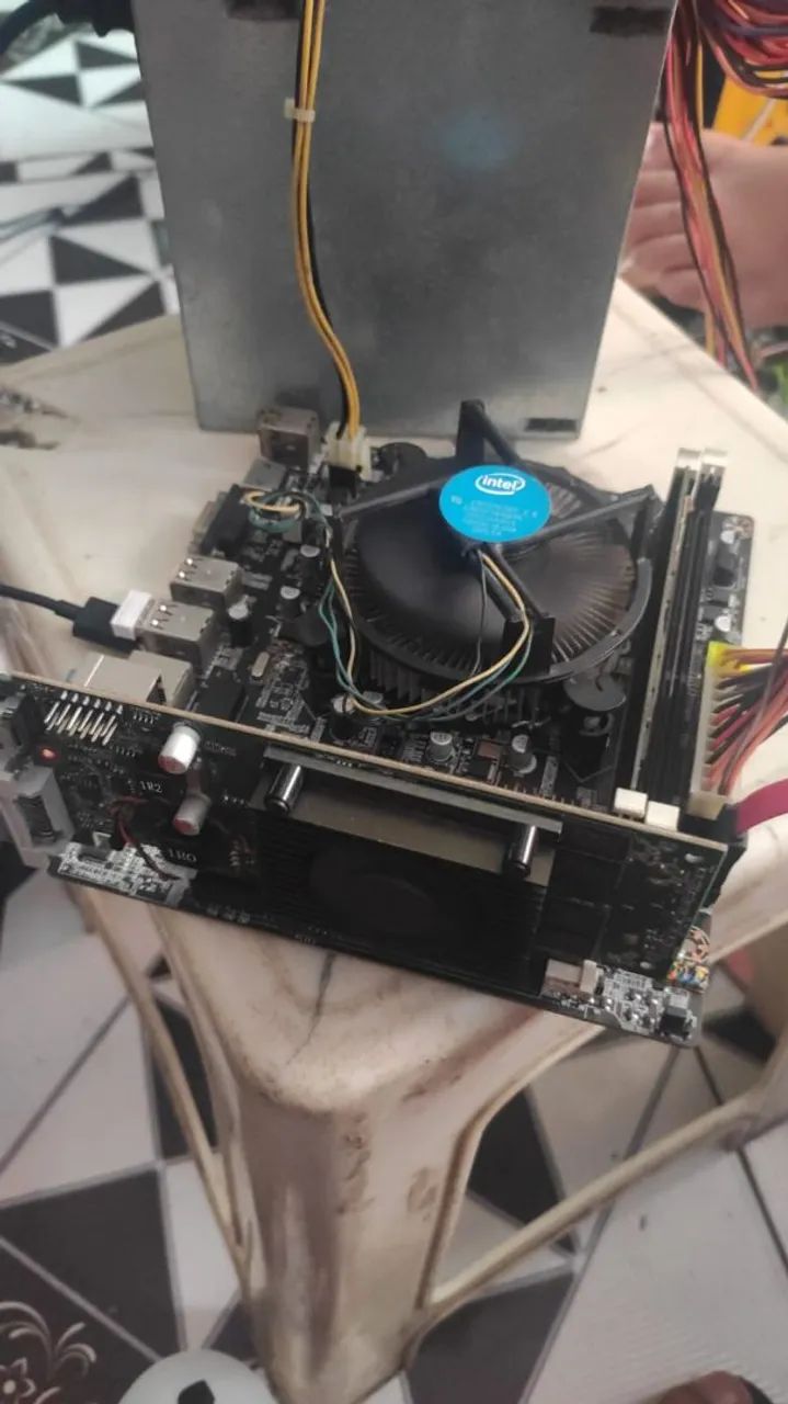Kit Intel Core i5 + 4gb DDR3 + Placa Mãe