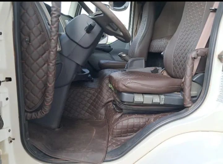 VOLVO VM 330  - Foto 4