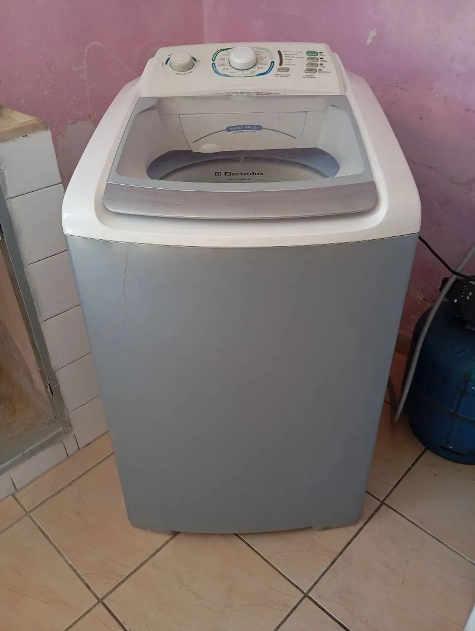 Máquina de lavar roupa Eletrolux 10 kilos 