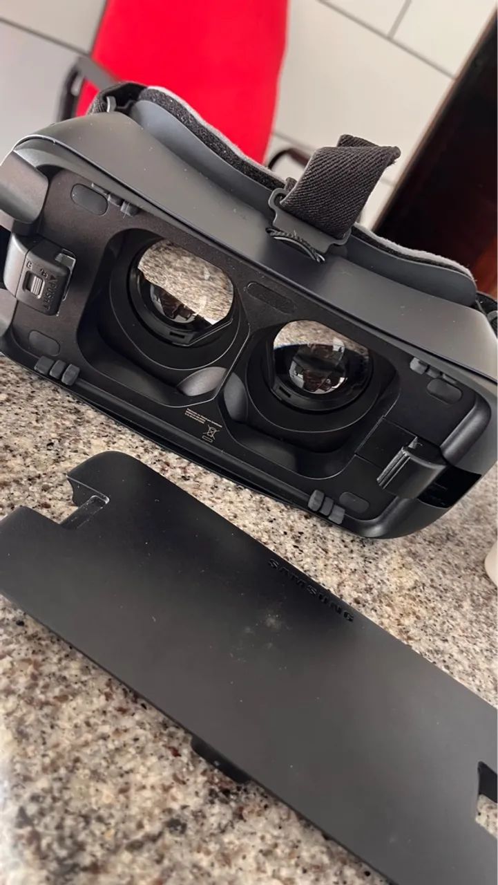 Óculos de realidade virtual - GEAR VR SAMSUNG  - Foto 4