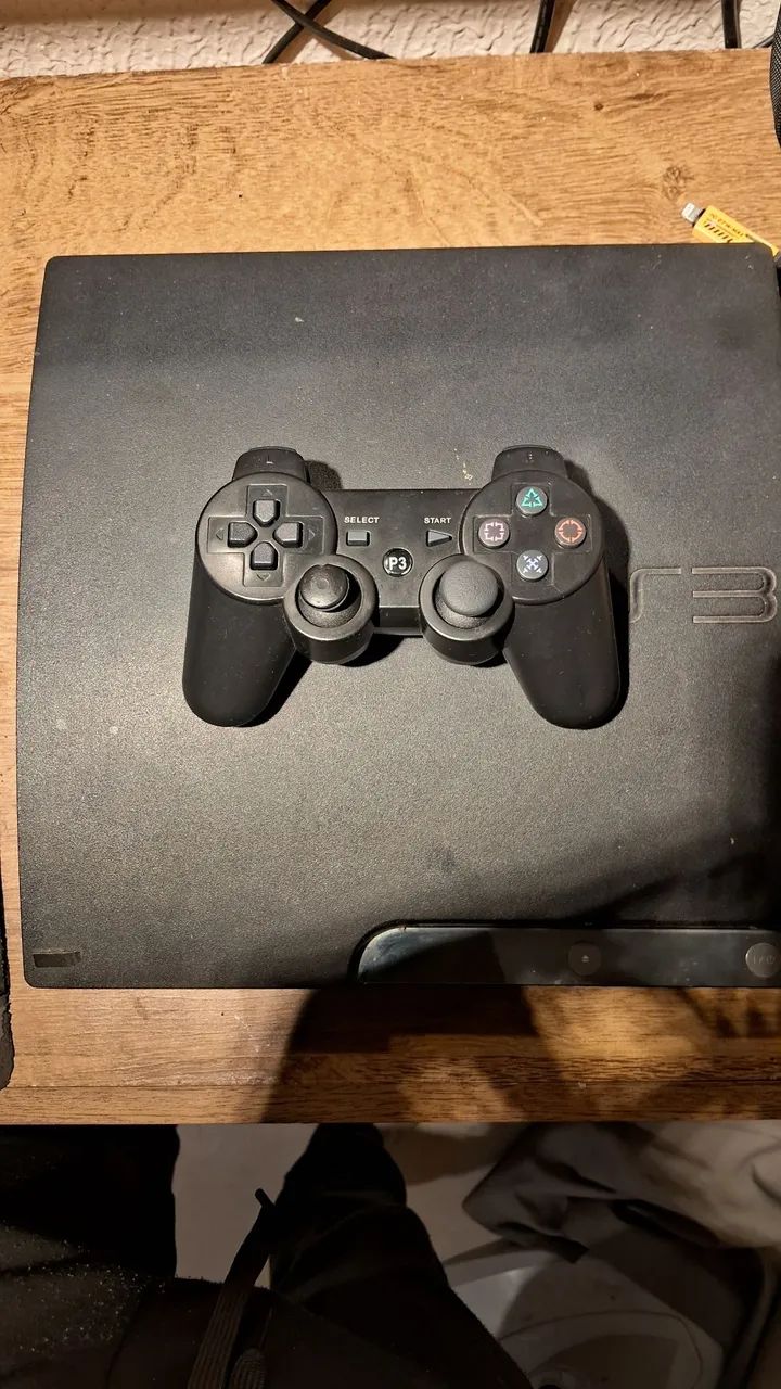 Playstation 3 Slim(bloqueado) com Controle - Foto 3