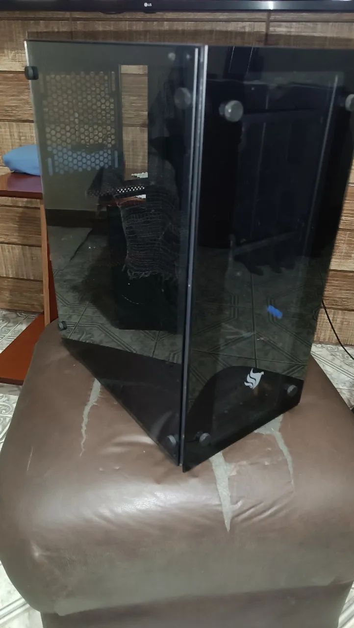 Gabinete Gamer Vidro