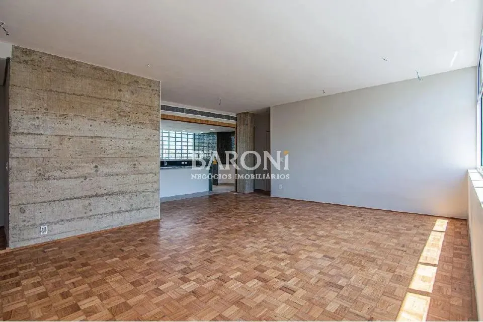 Baroni Imóveis, imobiliária em Moema, especializada em compra e venda de imóveis residenci